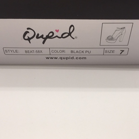 Qupid Woman’s Beat-58X Black Platform Chunky Heels Rabbit Fur Size 7 - Picture 3 of 14